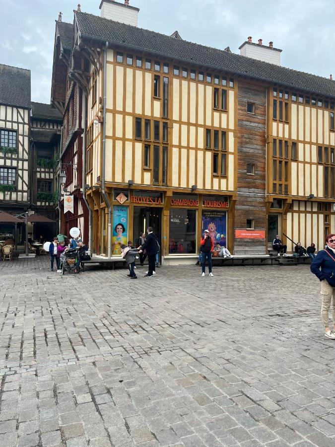 Coeur De Bouchon Troyes Exterior foto