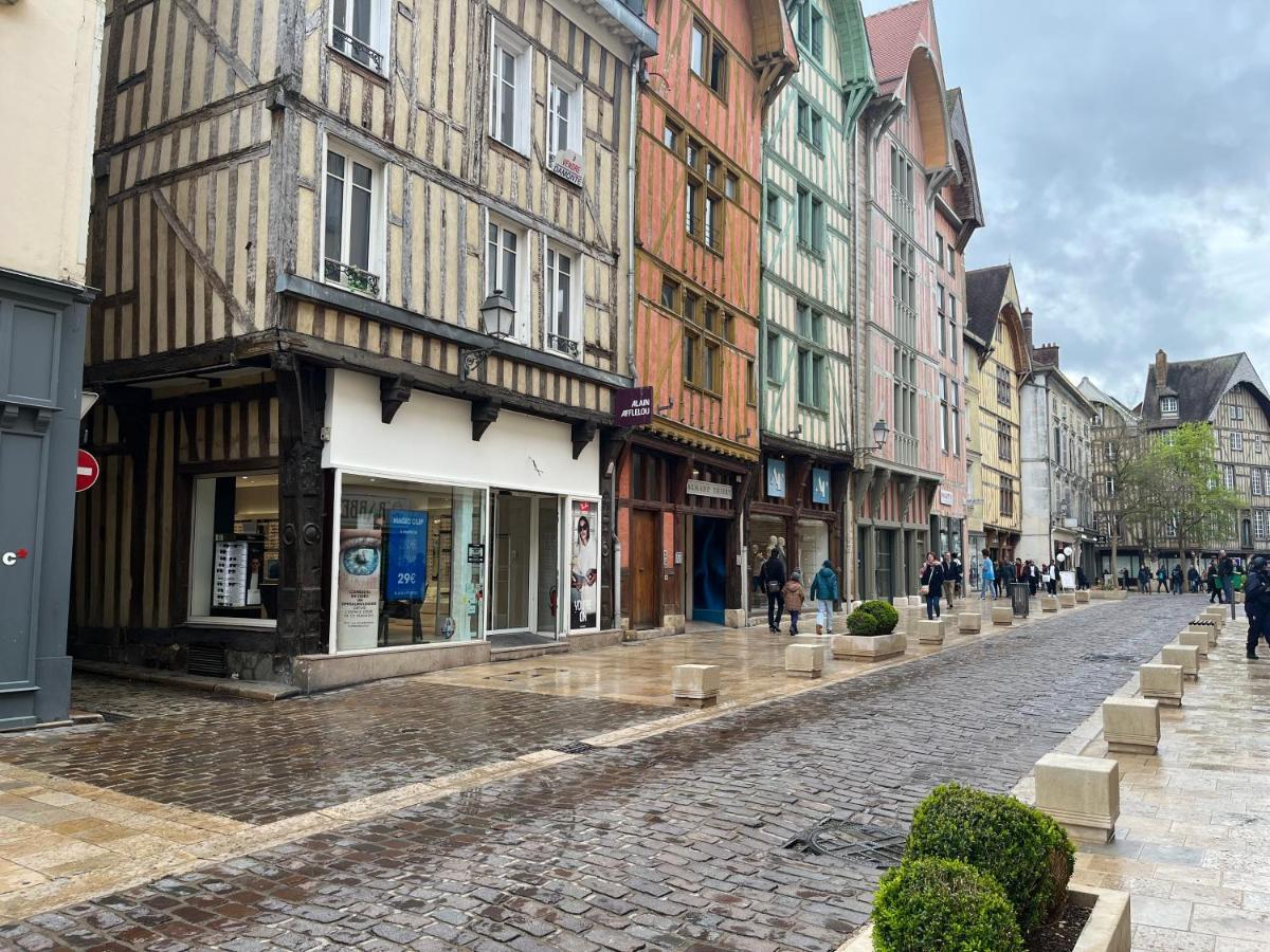 Coeur De Bouchon Troyes Exterior foto